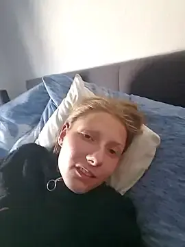 LenaGoldi  live sex cam