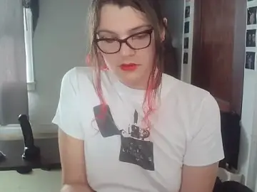 Tranicpixiedreamgrl  live sex cam