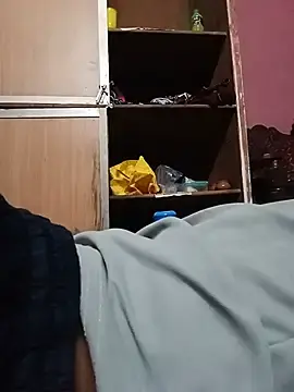 Hottienainaa  live sex cam