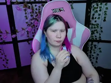 Kitsune_little  live sex cam