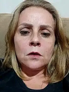 20Com3eR  live sex cam