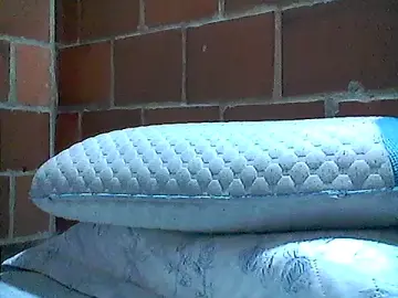 AmyShaky  live sex cam