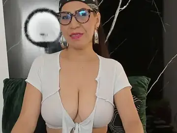BellaaStarlix  live sex cam