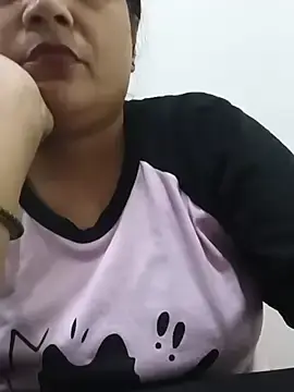 Crazy_Radhika  live sex cam