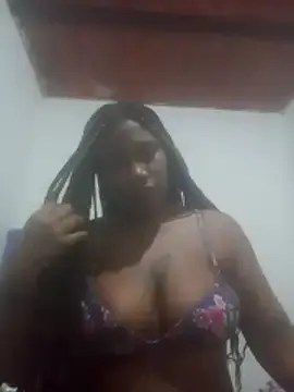 Kariany11  live sex cam