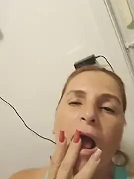 MideleyBranquis  live sex cam