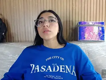 Violett1126  live sex cam