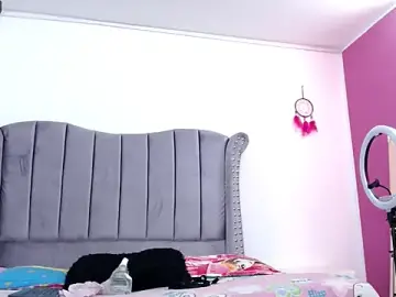 Melody_toy  live sex cam