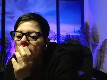 Ninarandmann  live sex cam