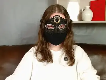 Your_queen_nora  live sex cam