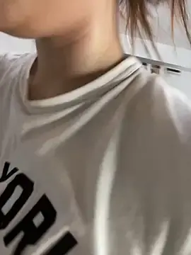 Anavi_  live sex cam