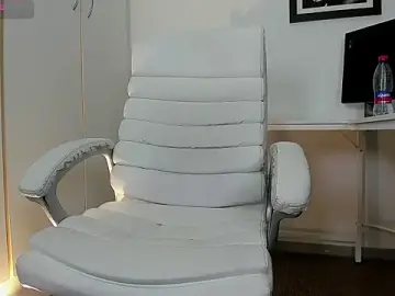 BambiBlisss  live sex cam