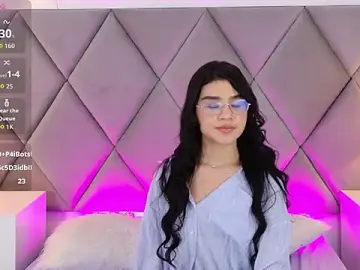 OliviaDiaz  live sex cam