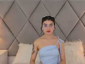 OliviaDiaz  live sex cam