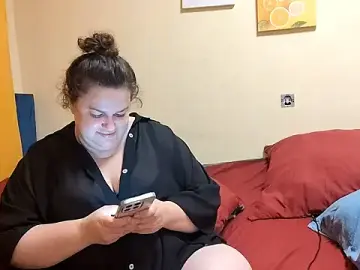 QueenGenra  live sex cam