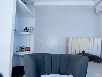 Flavia_cruz  live sex cam
