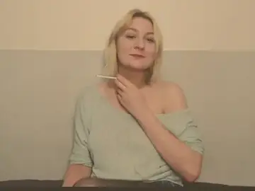 Bonnie_kisses  live sex cam