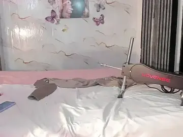 Celeste_Diamoond  live sex cam