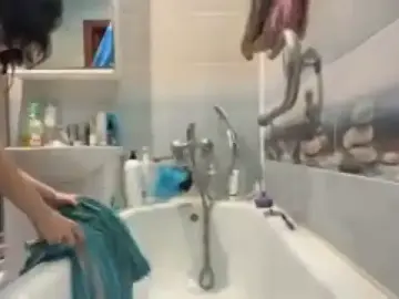 LianaSchweppes  live sex cam