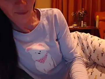 LovelyAndraGirl  live sex cam