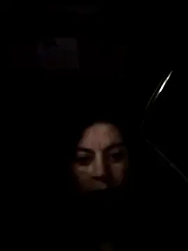 QueenClara83  live sex cam