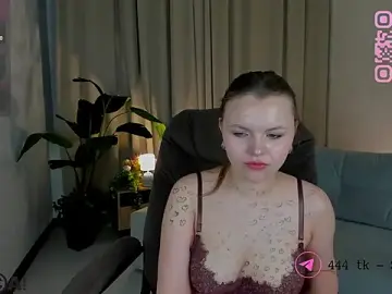 Serinella_  live sex cam