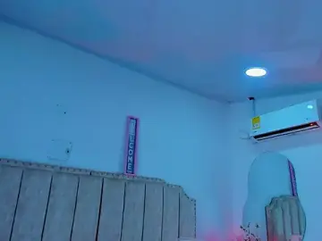 BrithanyParker_  live sex cam