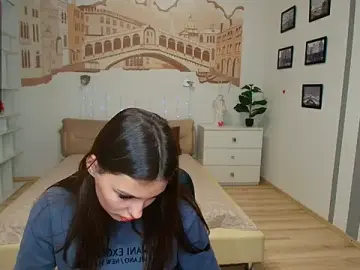 KittyShenson  live sex cam