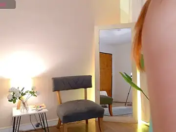 Naomi__24  live sex cam