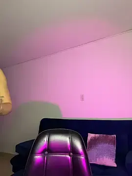 NathRossi  live sex cam
