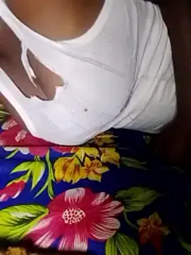 Oratilwe09  live sex cam