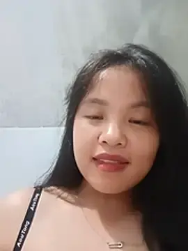 Pretty-haert  live sex cam