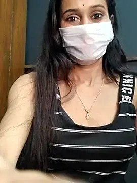 Saharaa  live sex cam