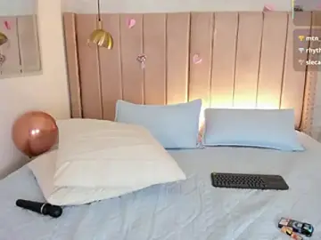 Tracy_lambo  live sex cam