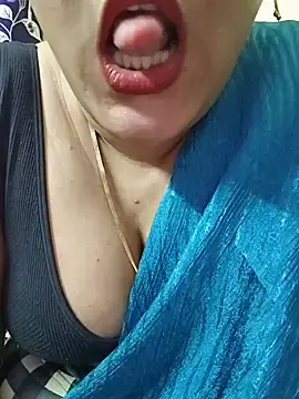 Arushi9490  live sex cam