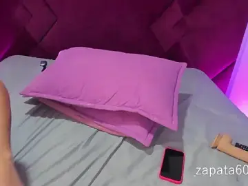 Lili_copper  live sex cam