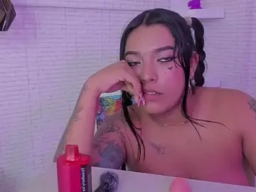MEGANZARICK  live sex cam