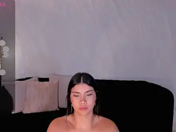 MiaLaurence  live sex cam