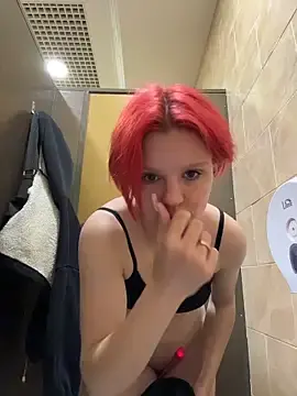 NinaParri  live sex cam