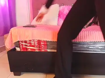 Slut_stinky  live sex cam