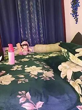 Hot-honey-girl  live sex cam
