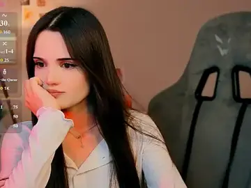 Serenenov  live sex cam