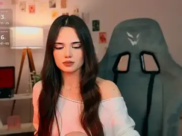 Serenenov  live sex cam