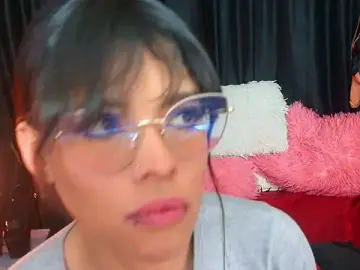 AvaLusty  live sex cam