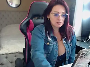 Carol_Scottt  live sex cam