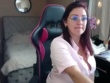 Carol_Scottt  live sex cam