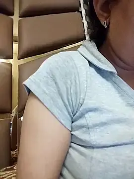 Jivika262  live sex cam