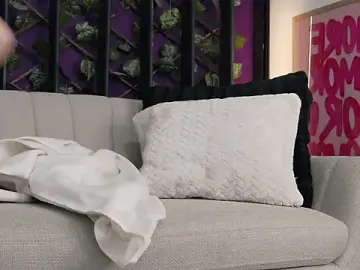 Sasha_Lorenz  live sex cam