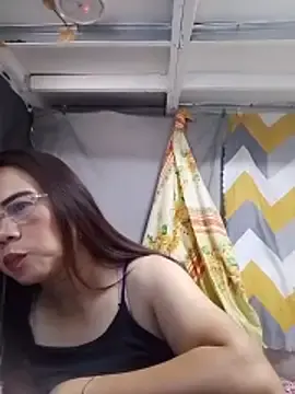 Erma_joy  live sex cam