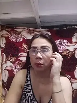 Erma_joy  live sex cam
